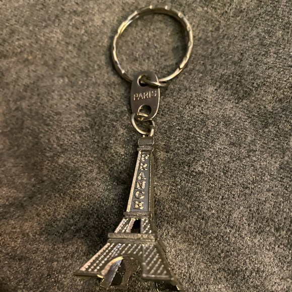 Paris Eiffel Tower keychain - Picture 1 of 2